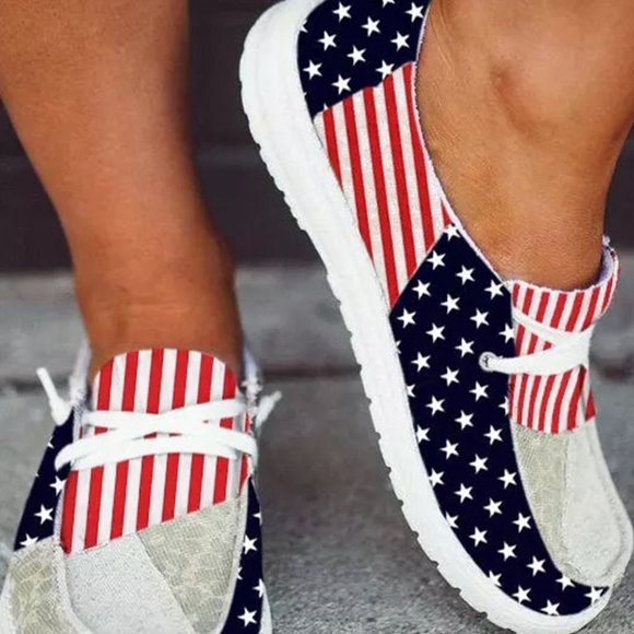 Stars and Stripes Patchwork Boat Shoes โค๏ธ๐ค๐ - Picture 2 of 3